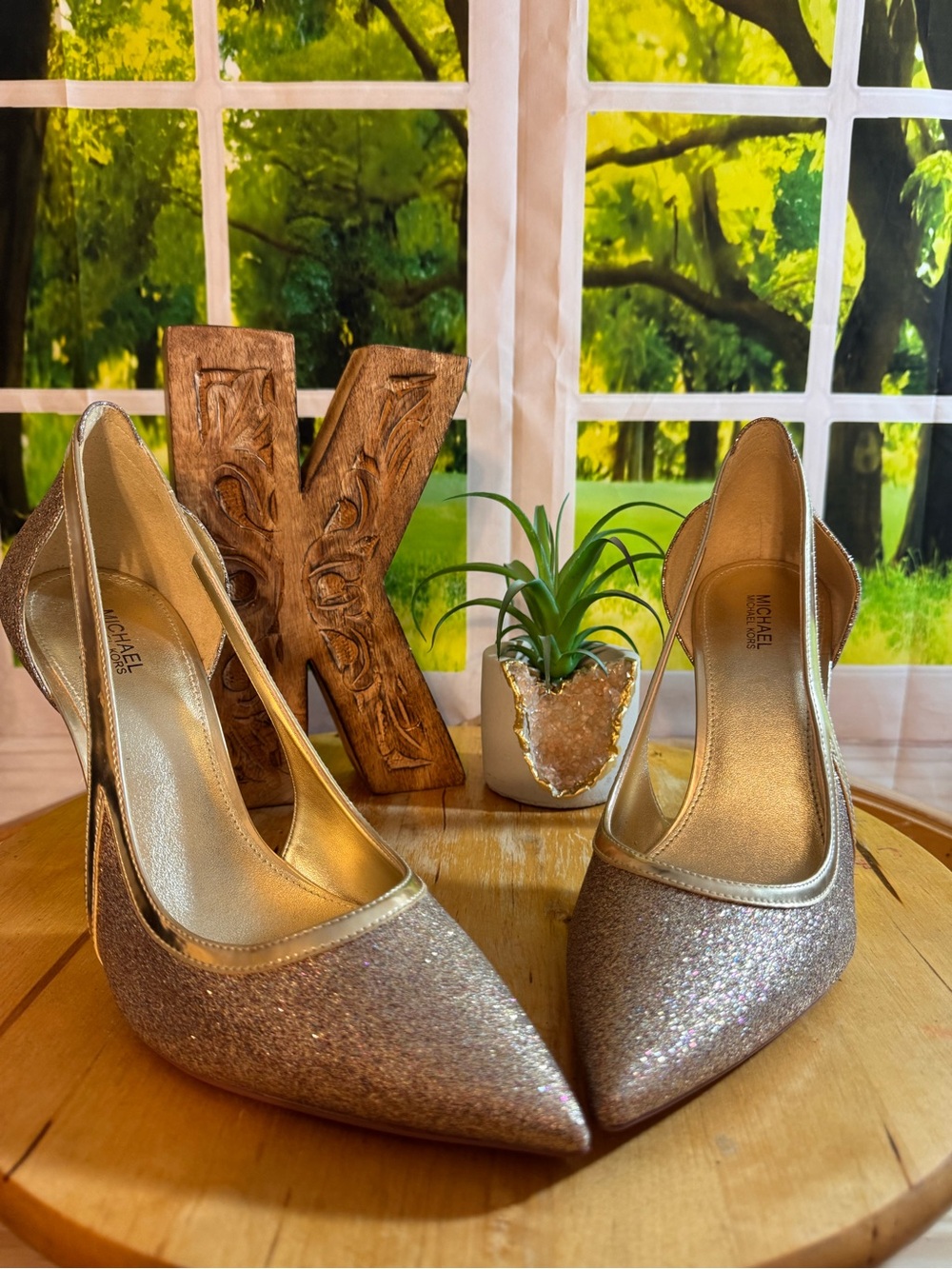 ✨ Michael Kors Glitter Pumps – Size 9M ✨